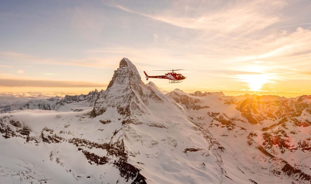 Helicopter flight air zermatt switzerland activities bucher travel dierikon 02